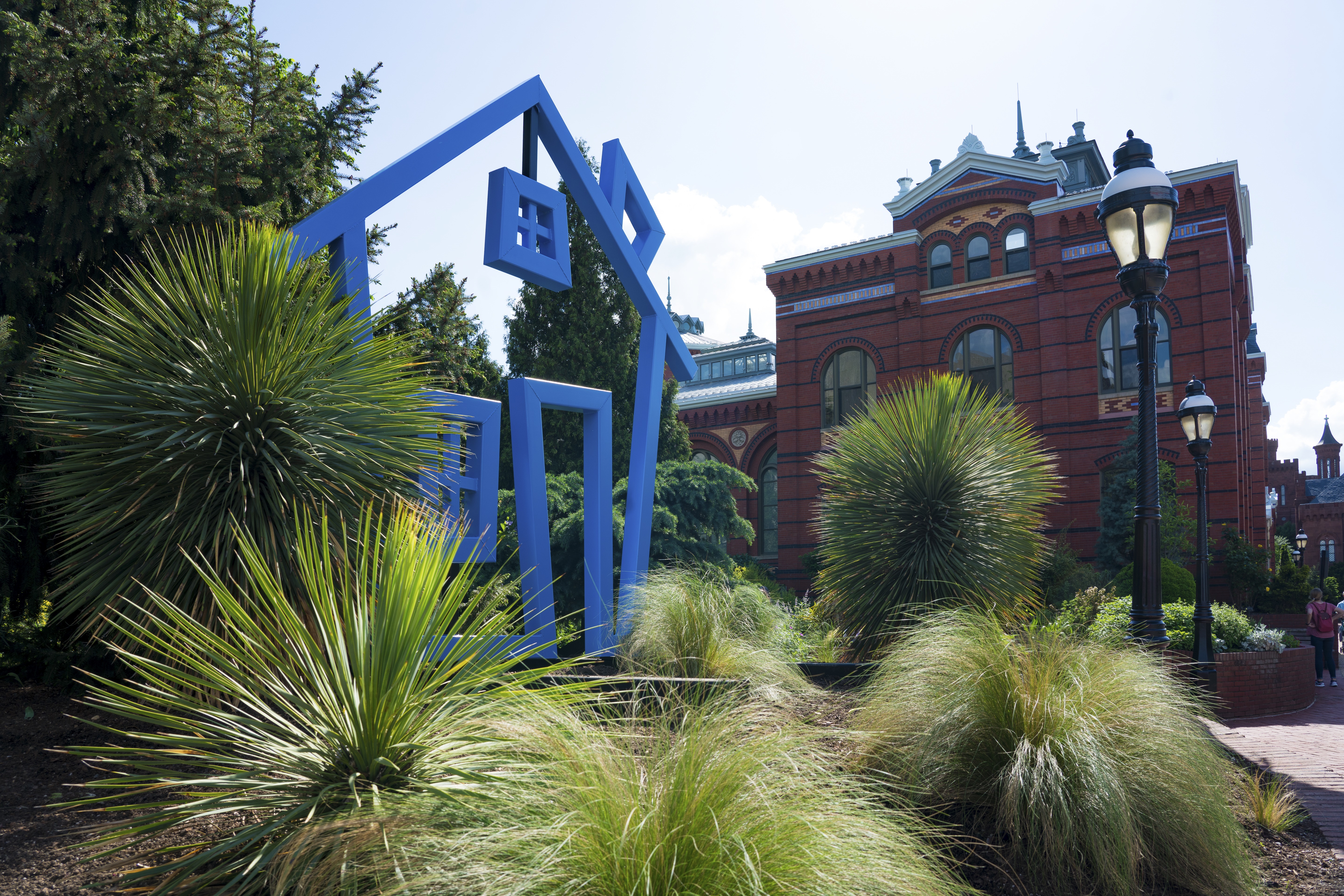 Nests - Smithsonian Gardens