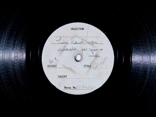 Image of center of a record.