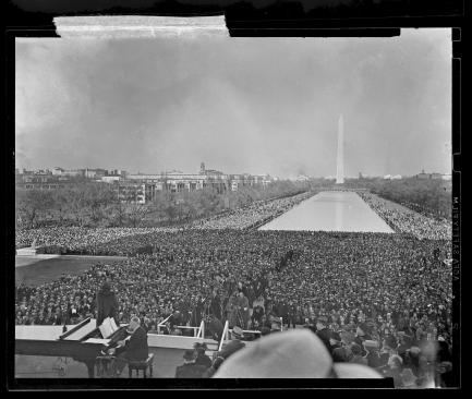 Crowd on the National Mall at Marian Anderson concert