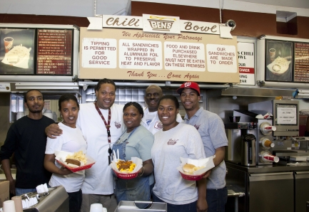 Group photo in Bens Chili Bowl